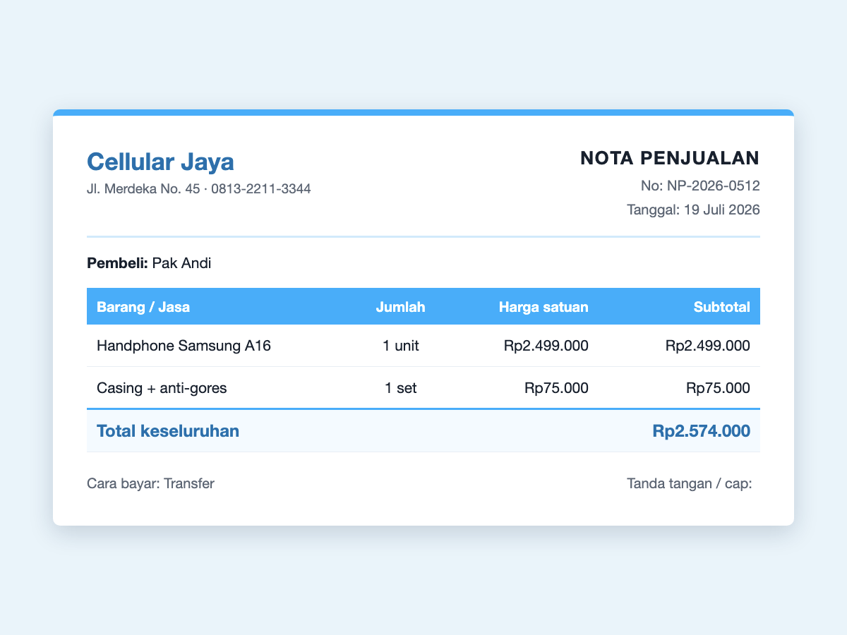 Contoh nota penjualan toko elektronik &mdash; penjualan handphone senilai Rp2.574.000